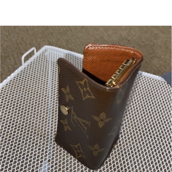 Louis Vuitton monogram key holder excellent condition - Picture 4 of 9